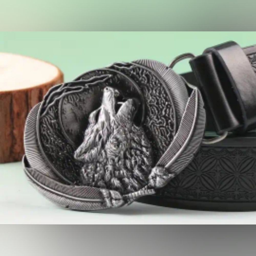 New Howling Wolf moon feathers Belt buckle fits 1.5 belt buckle